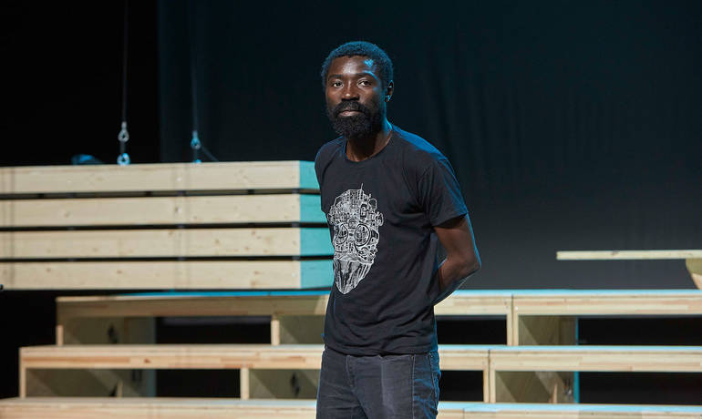 484-actu3-portrait-Dieudonne_niangouna-1500-credit-Matthias-Horn.jpg