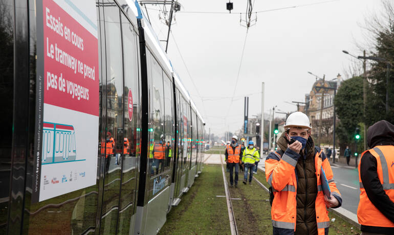 01-tramway-IDF-mobilises-1500-credit-Claire_Lise_Harvet-2021.jpg