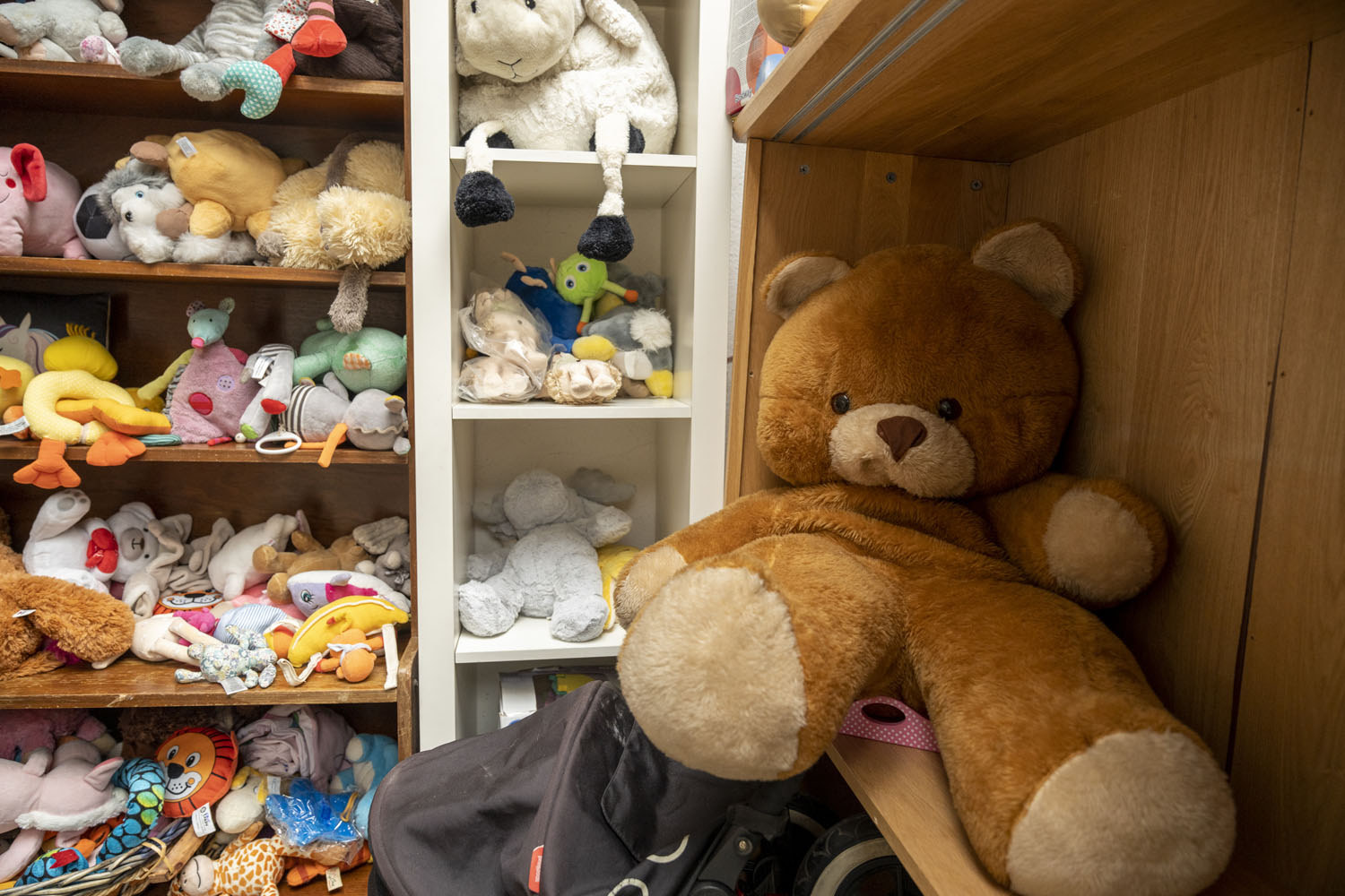 Emmaüs liberté des idéescadeaux par milliers Ville d'IvrysurSeine